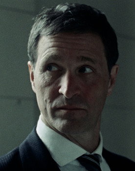 Alejandro Kersfeld as Kaplan