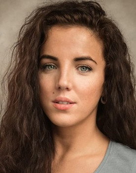 Jamie Lee O'Donnell as Michelle Mallon
