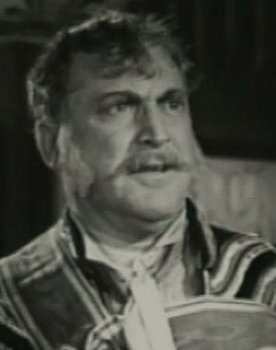Michael Visaroff as Mr. Varonoff