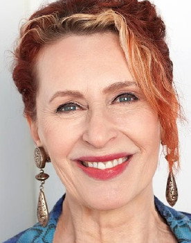 Michelle Sherrill as Amelia
