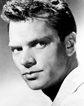 Keith Andes as Edward Shaw
