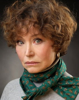 Svetlana Tormakhova as Anna