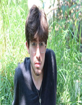 Mateo Reffreger as Luan