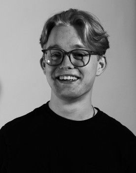 Brendan Kaplan as Tucker