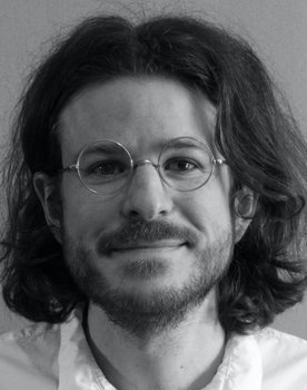 Noah Teichner as 