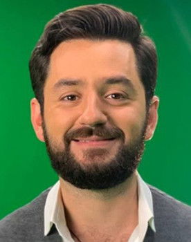 Andrey Lobachevsky as молодой истопник