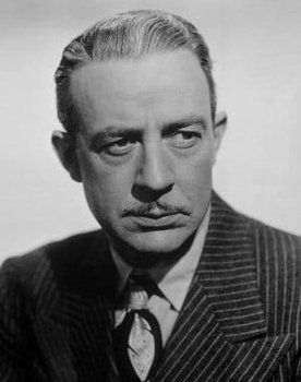 Lester Matthews as Elliott Manville