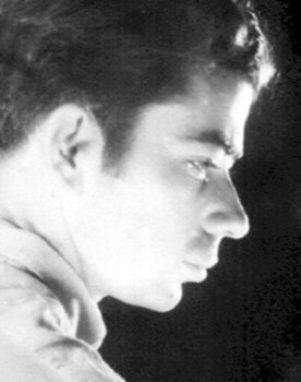 Edgar Brasil as Man asleep in the theatre