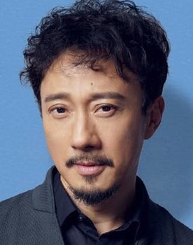 赵立新