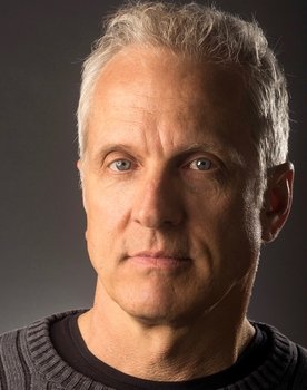 Patrick Fabian as Officer Malark