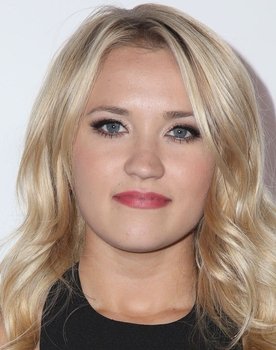 Emily Osment as Roxy Doyle