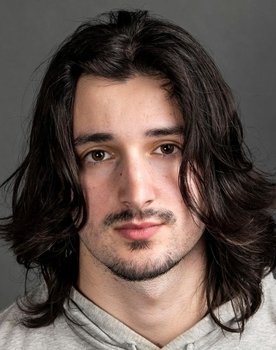 Matthew Marcus as Jeffrey Daly