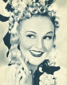 Greta Gonda as Consuelo Ispahan