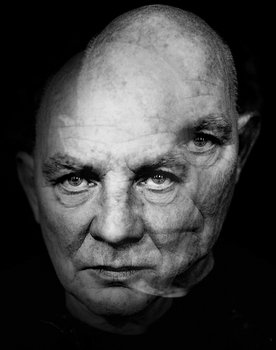 Lars Norén as Self