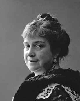 Lucília Simões Lucília Simões