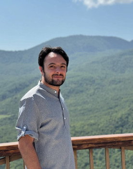 Mesrop Abtoyan as Waiter