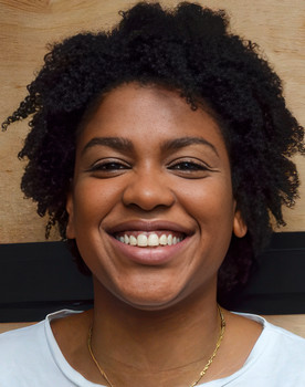 Zoë van der Kust as