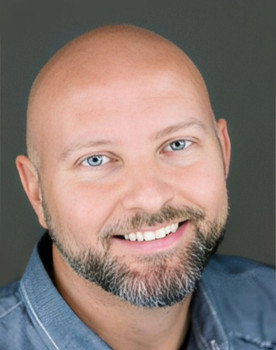 Norwood Ezzell as Preacher