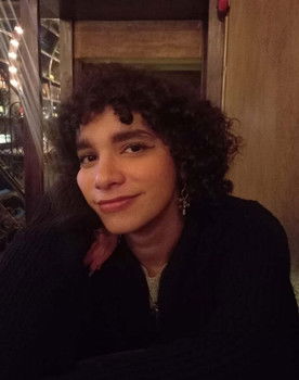 Leila Mokhtar as Hamada the drunk