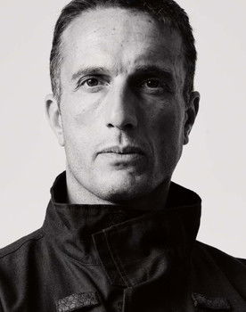 Goran Gunchev as Harun