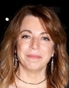 Dimitra Papadopoulou as Πυθία