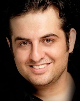 Bekir Çiçekdemir as Cumhur