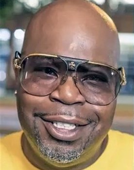 Jermaine Hopkins as Chronic