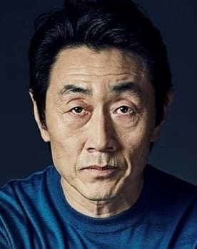 Heo Joon-ho as Lee Geon-Myung