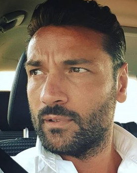 Rocco Pietrantonio as Mark