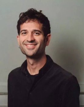Xavi Toll as Gay 2