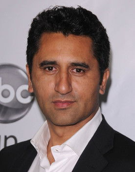 Cliff Curtis as Tonowari