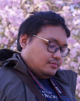 Sinlapa khemsom as Self