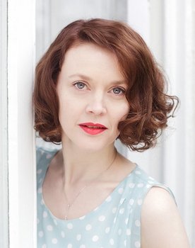 Simone Kirby Photo