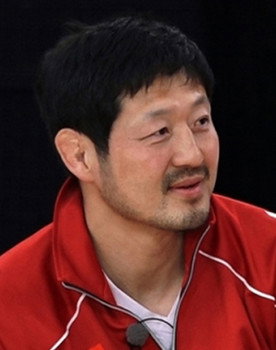 Yoon Dong-Sik