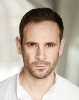 Ayden Callaghan as DI Collins