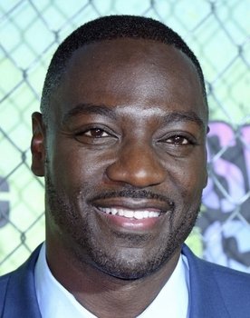 Adewale Akinnuoye-Agbaje Photo