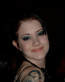 Kristin Diaz as Goldilocks