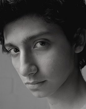 Diego Cruchaga Ponce de León as Hugo