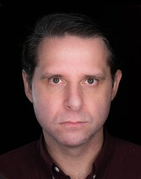 Dimitris Mylonas as Achilleas