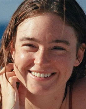 Jessica Pennington as Jessica Paterson