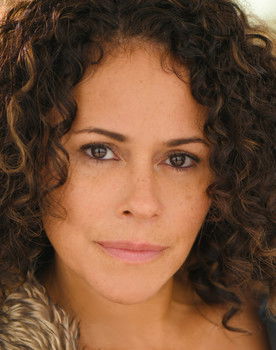 Lana Young as Bentley