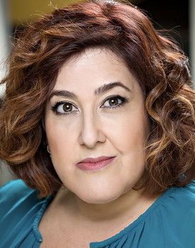 Randi Cee as Shopper