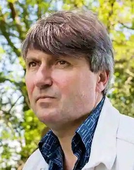 Simon Armitage