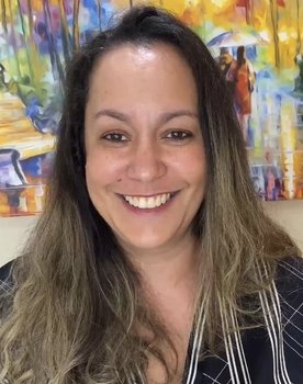 Leticia Quinto as Lana (voice)