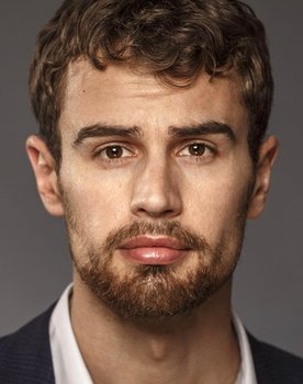 Theo James Photo