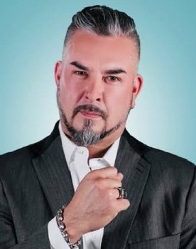 Toño Mendez as Toño Mendez
