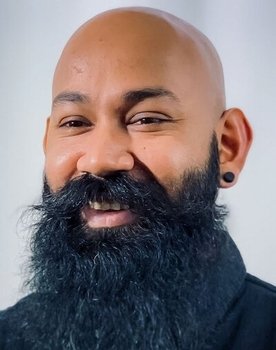 Jamil Haque as Tariq