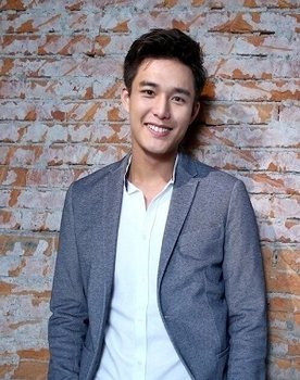 An Jun Peng as 