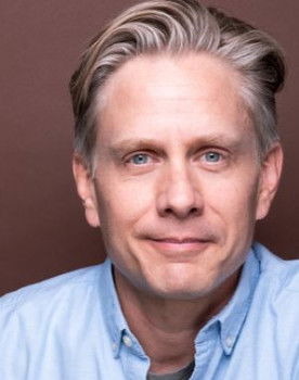 Charlie Heydt as Harvey