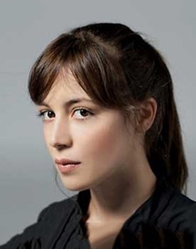 Alexia Terezaki as Χαρά